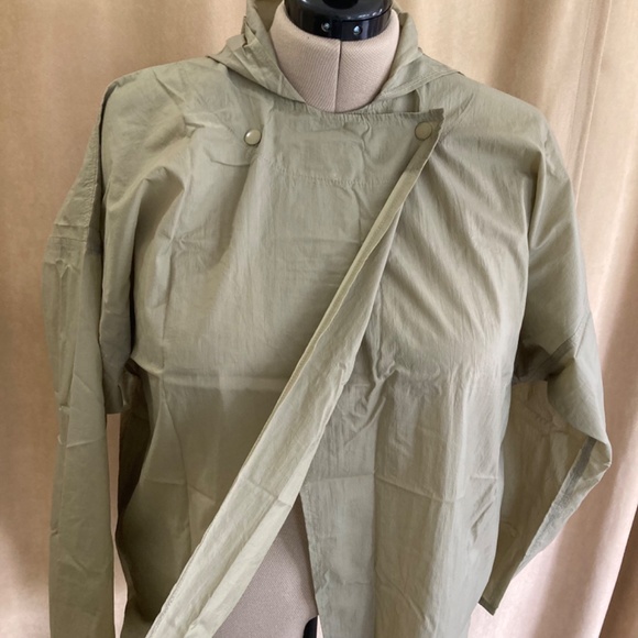 Totes "Body Umbrella" Rain Jacket, Olive/Tan, OSFM - Picture 4 of 14